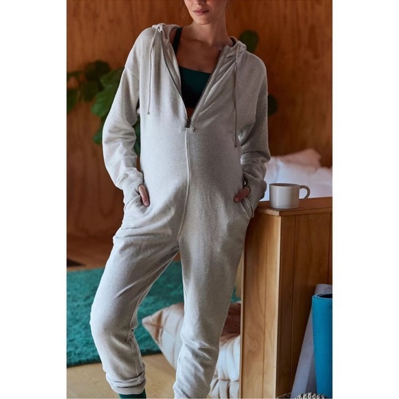 NWT Free People Movement x Hatch Heather Grey Warm Up Maternity Jogger Jumpsuit - Picture 4 of 9